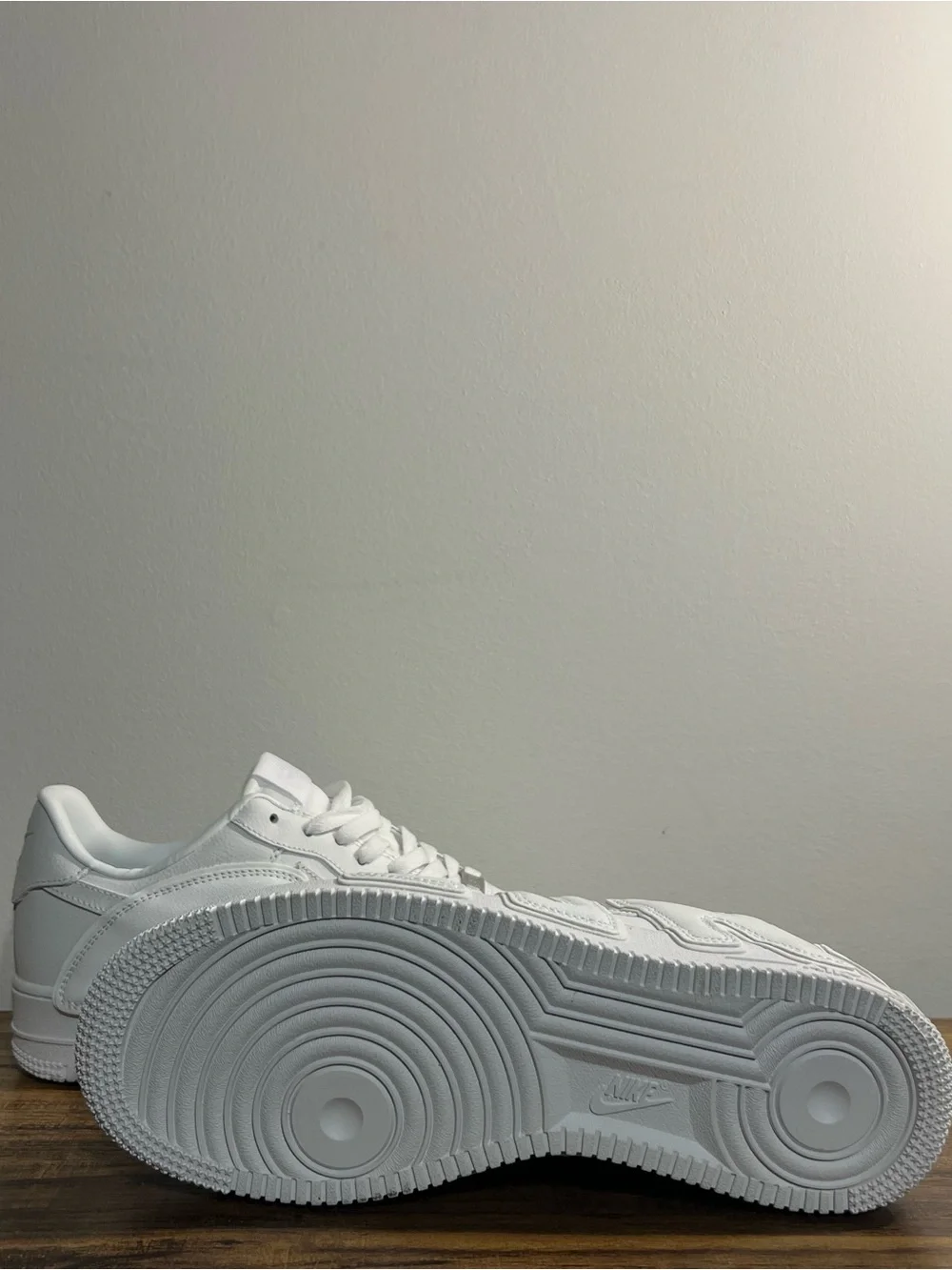 Nike stylish white